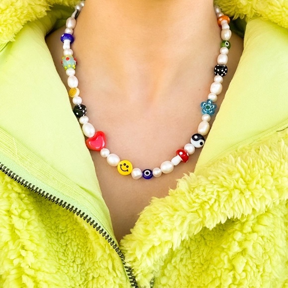 Freshwater Pearls Necklace Y2K Charms - Picture 3 of 3